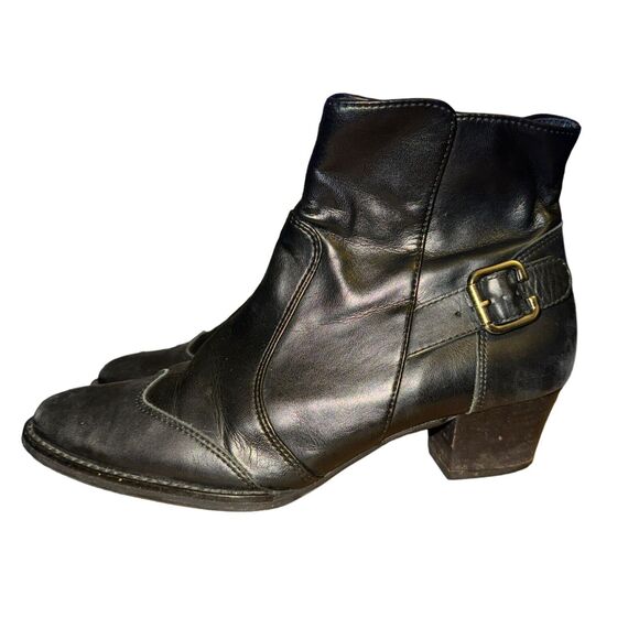 Paul Green Ankle Boots Women's Size 7 Black Leather Wingtip Buckle Side Zip - Picture 1 of 10